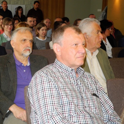 od lewej prof. Tomasz Janik, prof. Janusz Borkowski, w pierwszym planie prof. Piotr Głowacki, fot. DPiPN