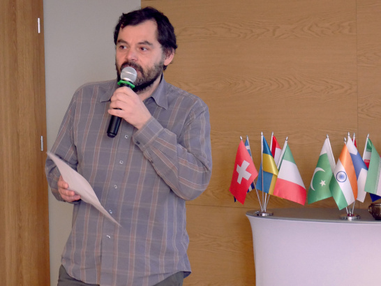 dr hab. Mateusz Moskalik prowadził czwartkową sesję poświęconą osiągnięciom grupy CLIMATE CHANGE AND POLAR RESEARCH