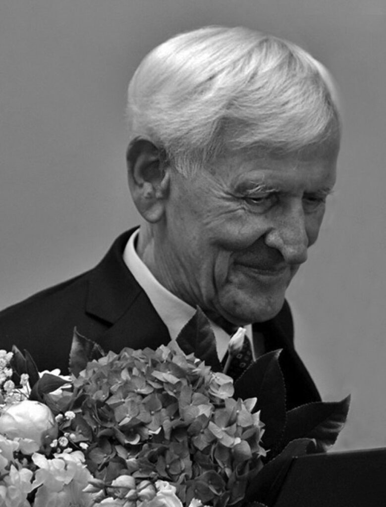 Professor Alexander Guterch passed away